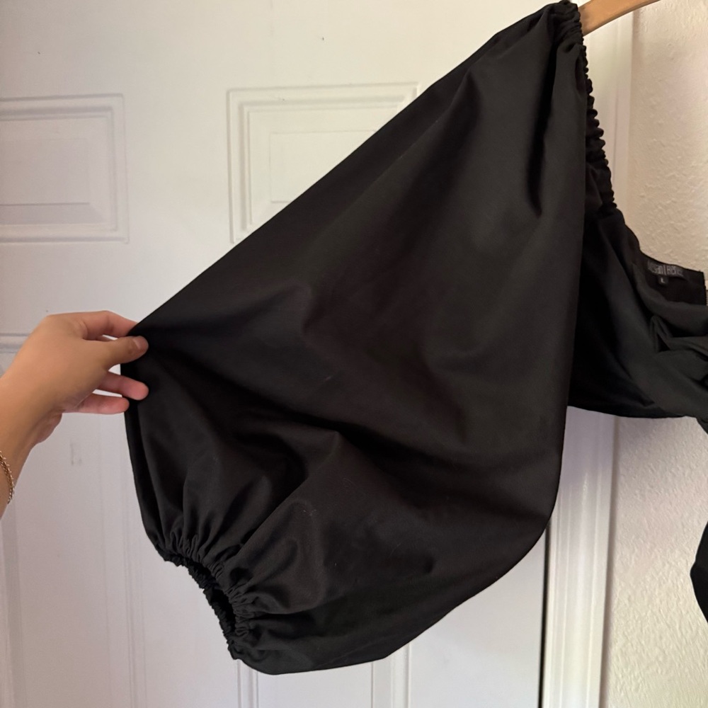 MEGAN RENEE black‎ tie front square neck puff long sleeve cropped blouse top - Picture 3 of 5